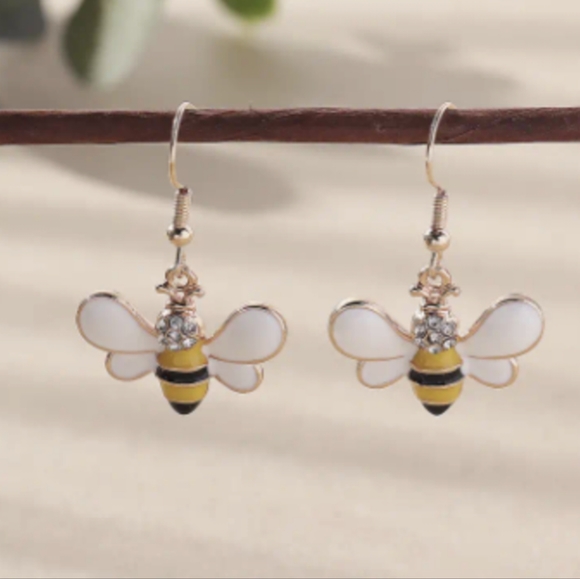 Bumble bee earrings - Picture 2 of 3